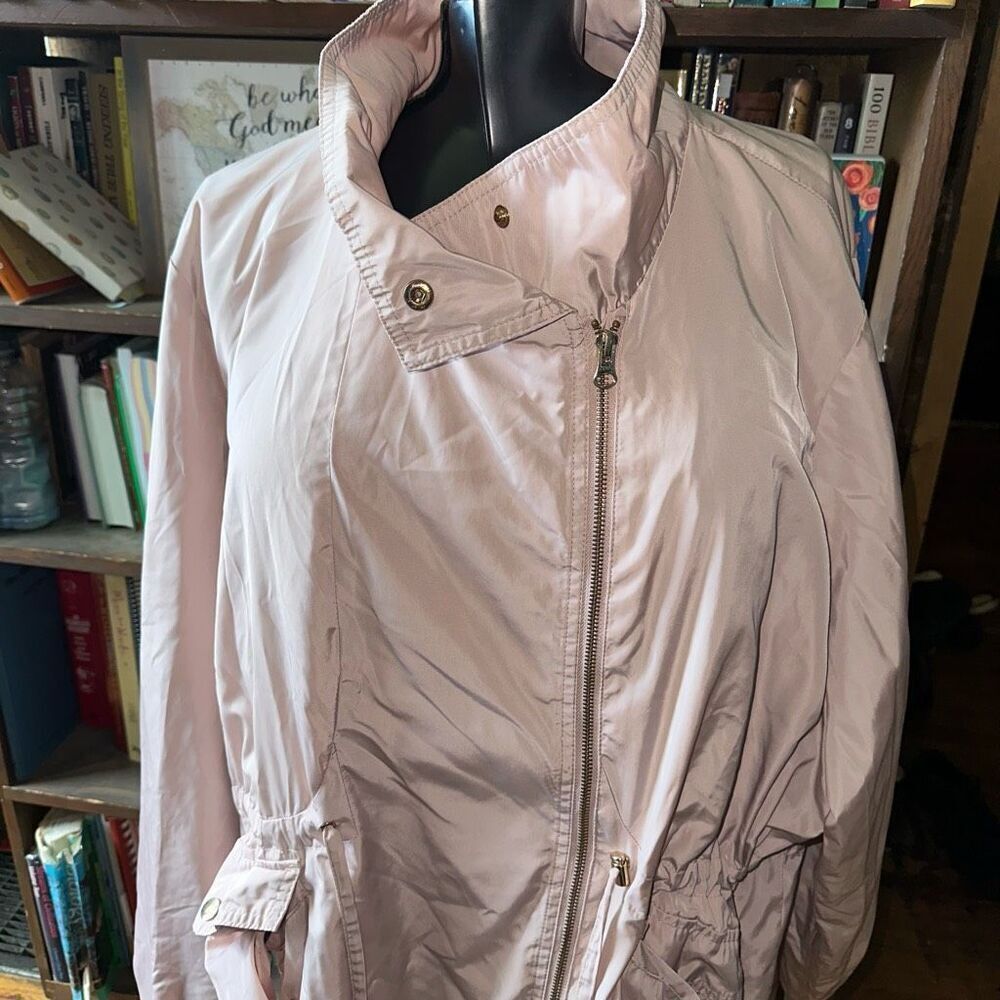 Lane Bryant blush pink drawstring 26/28 lightweight jacket - Picture 2 of 4